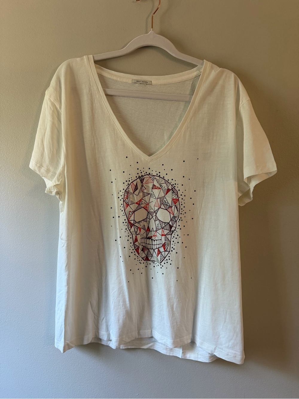 Ikks- Cream V-Neck Tee with Geometric Skull Print